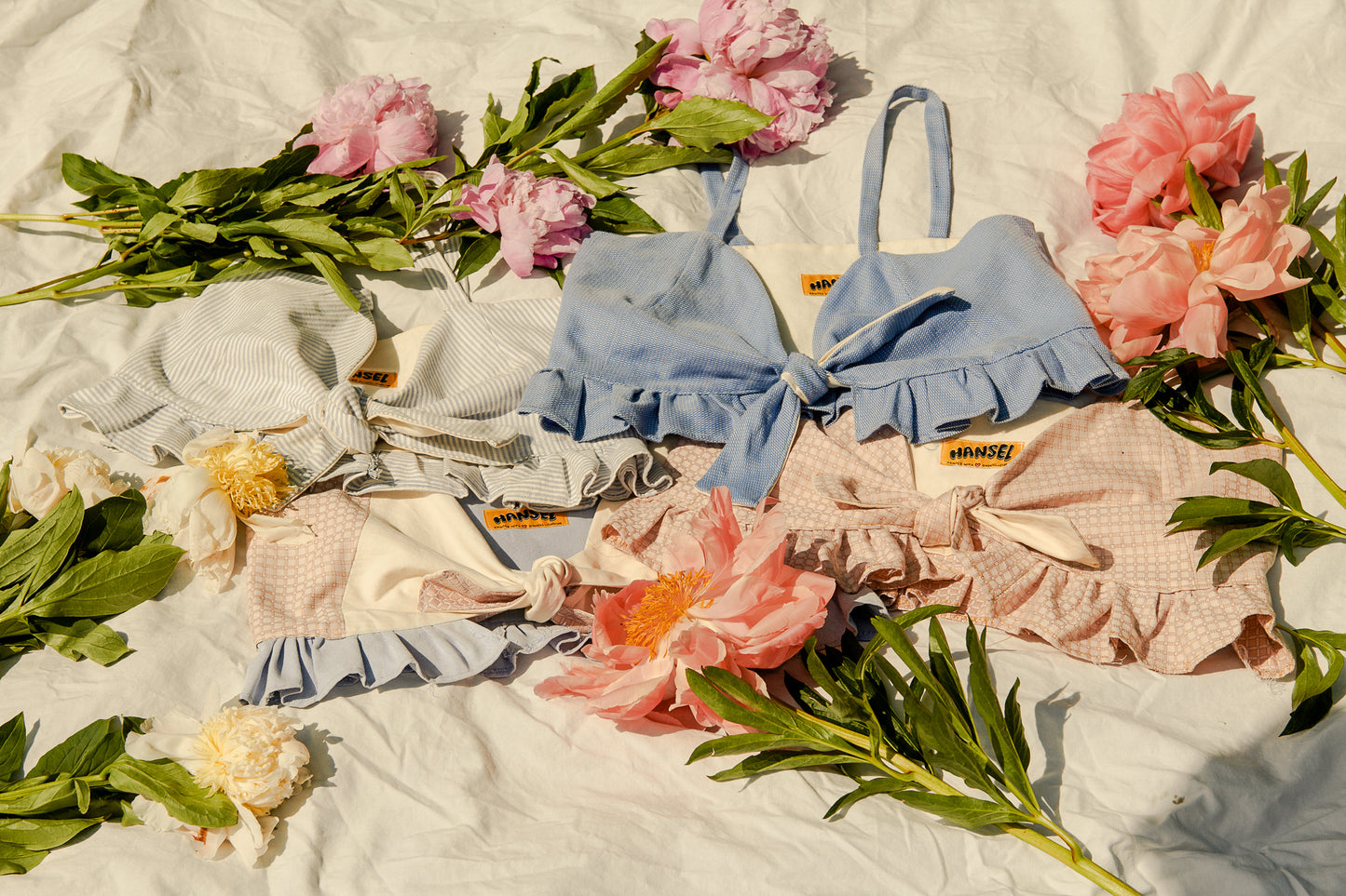 The Daisy Tie Top - Bubblegum